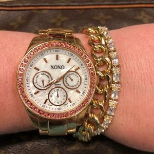 XOXO Rose Gold Boyfriend Watch Pearl Face 🥰